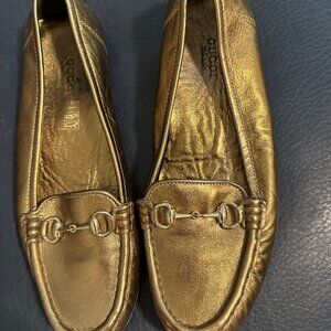 Gucci gold loafers Size 36